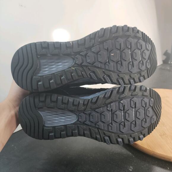 Mens New Balance 410 Sz 11.5 010484 Black Mesh Running Athletic Sneakers Shoes - Picture 8 of 8